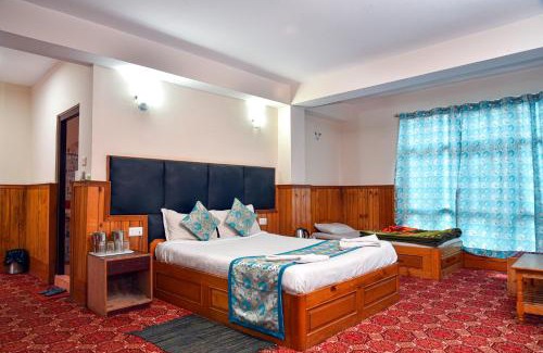 Mangan Hotel | Rufina Royal Lachung