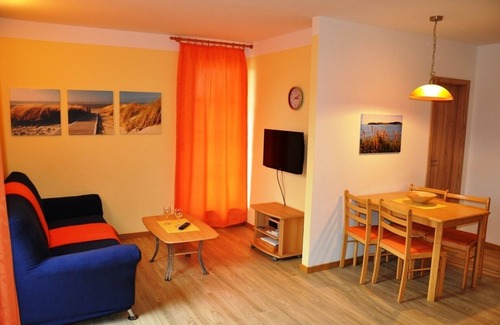 Mariendorf Apartment | Rugapart Fewo 1 im Haus 1 Erdgeschoss mit Terrasse auf der Halbinsel Mönchgut
