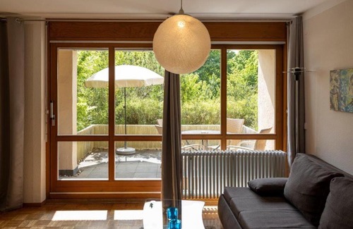 Wanne Apartment | Ruhige 2-Zimmer Wohnung m.Terrasse,Nähe Uni-Klinik
