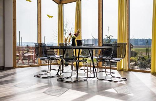 Ingoldingen Apartment | Ruhige Ferienwohnung mit Panoramablick
