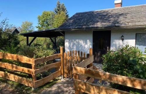 Sohl House | Ruhiger und renovierter Bungalow mit großem hundefreundlichem Garten zur Alleinnutzung