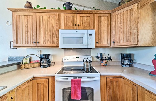 Ruidoso House | Ruidoso Home w/Private Wet Bar & Pool Table