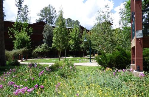 Ruidoso Resort | Ruidoso River Resort Condos