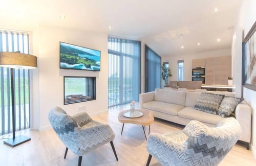 Wemeldinge House | Ruisweg 13 by Interhome