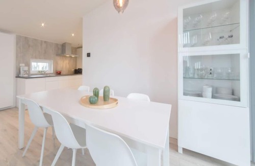 Wemeldinge House | Ruisweg 45 by Interhome