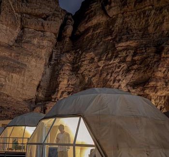 Wadi Rum Apartment | RUM FAMiLY BUBBLES &BEDOUIN CAMP