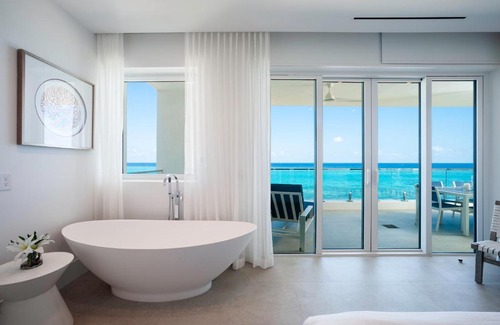 Rum Point Hotel | Rum Point Club Residences