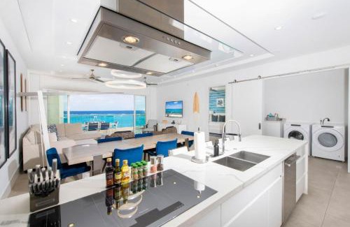 Rum Point Apartment | Rum Point Resort 406