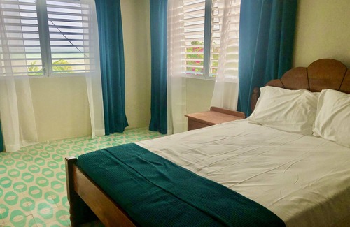 Corozal House | Rum Punch Lodge