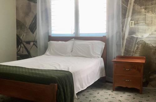 Corozal House | Rum Punch Lodge