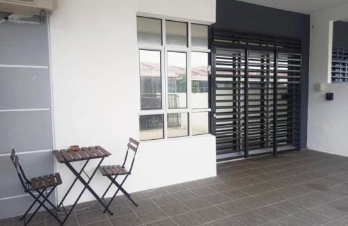 Maran District House | RumaaKita D'Jengka Homestay