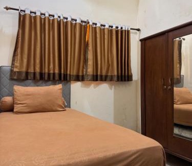 Malang House | Rumah Cahaya Syariah Guesthouse