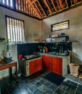 Purworejo House | Rumah Gaharu - Wetan