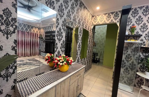 Sepang House | RUMAH INDAH by IMPIAN HOMESTAY KLIA-SALAK TINGGI-NILAI