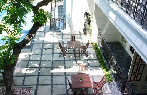 Surabaya House | Rumah Kertajaya