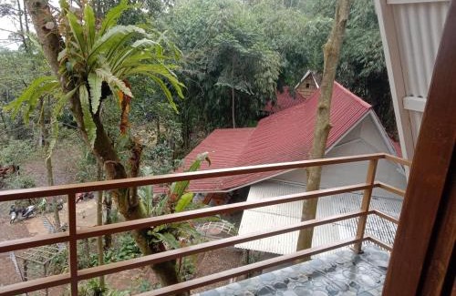 Pamijahan Cabin | Rumah Khas sunda 1