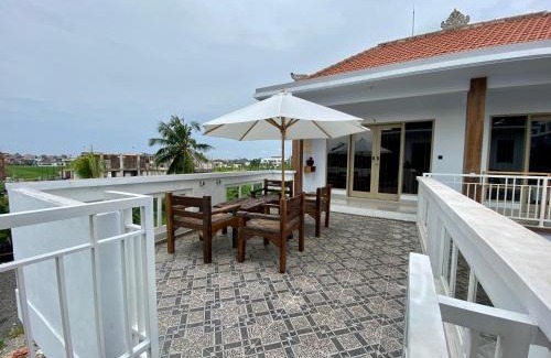 Batu Bolong House | Rumah kita
