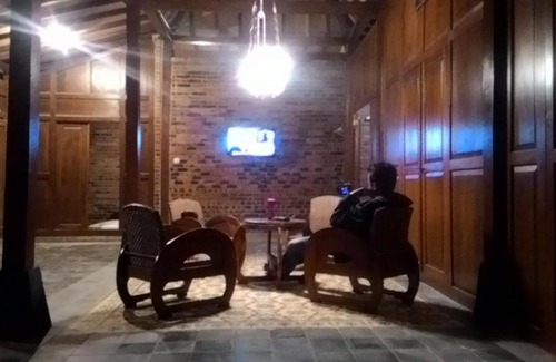 Sleman House | Rumah Limas