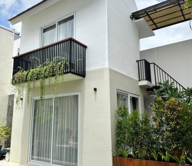 Jimbaran Apartment | Rumah Menik