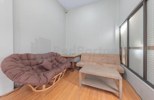 West Cirebon Hotel | Rumah Panda Guesthouse RedPartner