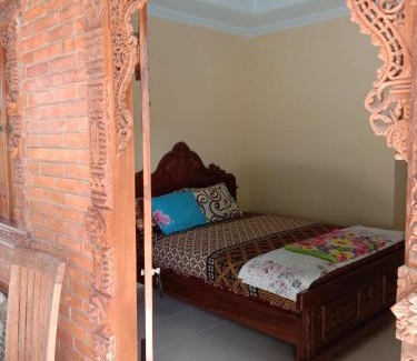 Sleman Hotel | Rumah Ukhi Guest House