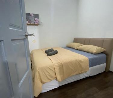 Dungun House | RumahRehat