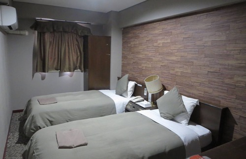 Hyuga Hotel | Rumieru Hyuga