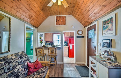 Running Springs Cabin | Running Springs Cabin w/Deck + Forest Views