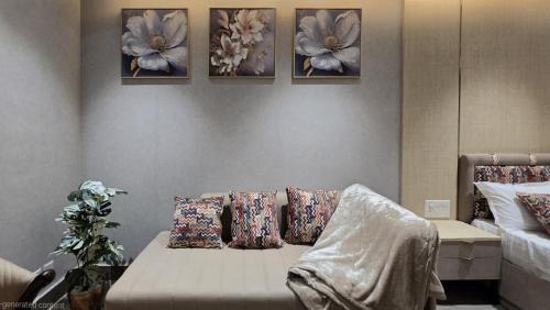 Sikandarabad Bed & Breakfast | runway suites