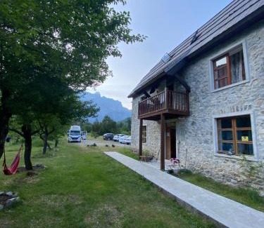 Theth House | Rupa Guest House