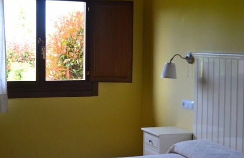 Serantes Cottage | Rural apartment El Guindal for 3 people