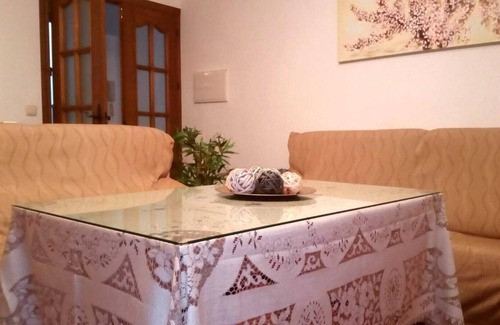 Pujerra Cottage | Rural Apartment in Pujerra, Valle del Genal, Serranía Ronda, Málaga, Andalucia