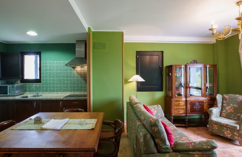 Villaviciosa Cottage | Rural apartment La Casona de la Roza for 4 people
