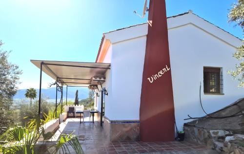 Tolox House | Rural cottage VINCENT van Gogh, with spectacular pool & OPTIONAL private 6 guests jacuzzi