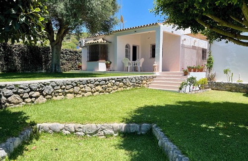 Los Canos de Meca House | Rural house in Los Caños de Meca, with garden, one minute from the beach and cliffs.