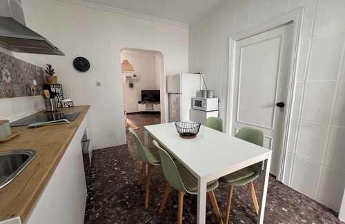 Trebujena House | Rural house in a quiet area. 20 minutes from the beach. Ideal for couples or families