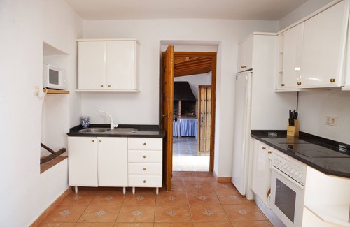 Rio Velez Cottage | Rural house with pool. Views of the sea and the mountains.