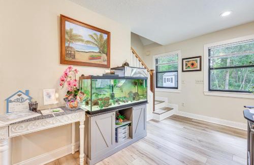 Fruit Cove House | Rural Retreat! Florida Cottage with Screened Patio