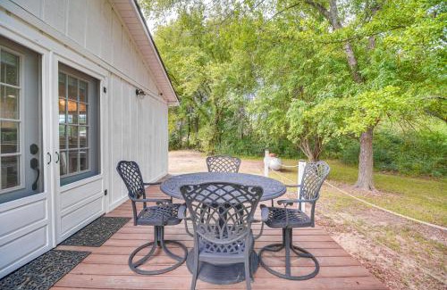 Fort Coffee House | Rural Spiro Getaway with Private Deck!