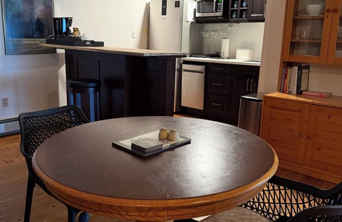 Saanich Apartment | Rural suite with spectacular, sunrise and agricultural views. Pet Friendly!