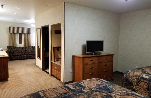 Keystone Hotel | Rushmore Express & Suites