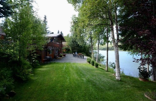 Cooper Landing House | Russian River House is located on the Kenai River, Cooper Landing AK.