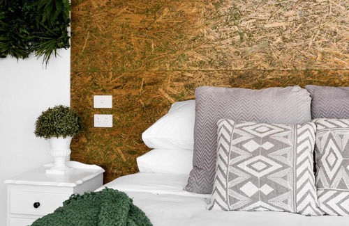 Diggers Rest Apartment | Russo Estate Luxury Dome Glamping
