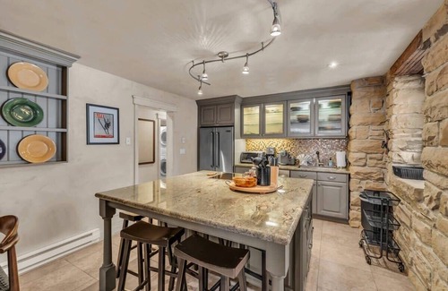 Downtown Park City Condo | Rustic 2BR Steps from Main St!