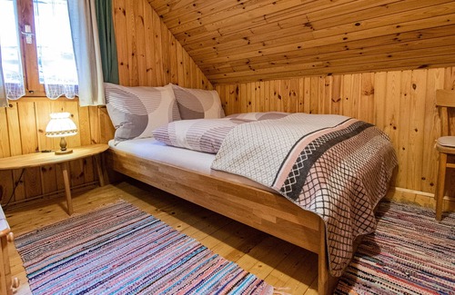 Reichenau Ski Chalet | Rustic Almhaus am Falkert with modern amenities for 6 people