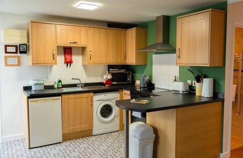 Coleford Cottage | Rustic Annexe in Lower Berry Hill