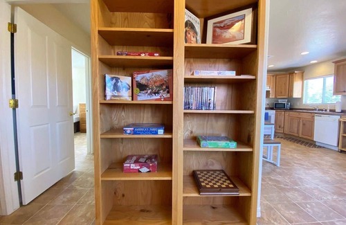 Kanab Apartment | Rustic Barn Loft Near Kanab Red Cliffs | Pet Friendly