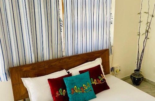 Paota House | Rustic bedroom w/ kitchenette in prime location