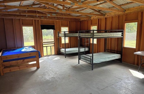 Eau Claire House | Rustic Cabin Retreat 2-B