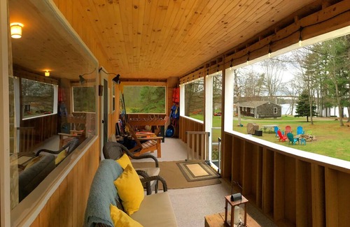 Dresden Cabin | Rustic cabin with a water view. Kayaks provided, riverside nature trail.